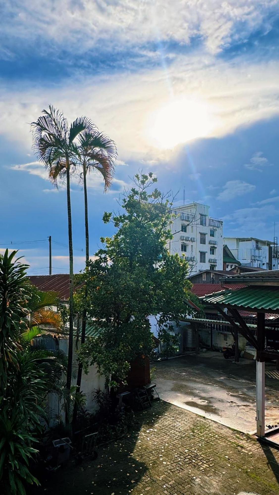 Venn Hostel Vientiane Eksteriør bilde